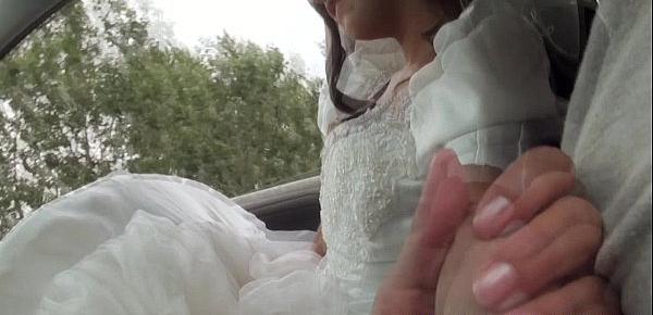  Hitchhiking bride fucks her driver